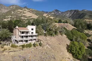 8562 Kings Cove Dr, Cottonwood Heights, UT 84121 - Photo 1