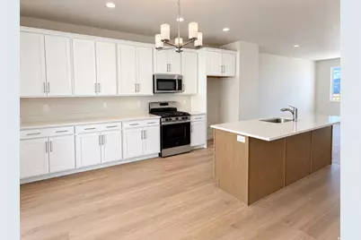6932 W 11800 S #632, South Jordan, UT 84009 - Photo 2
