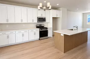6932 W 11800 S, South Jordan, UT 84009 - Photo 2