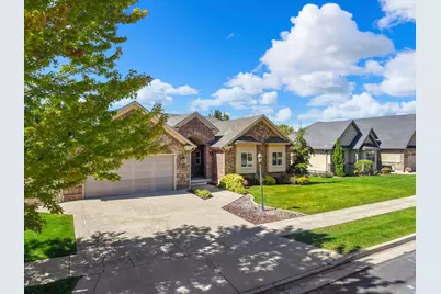 1211 Grandview Dr, Providence, UT 84332 - Photo 4