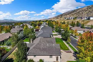 1211 Grandview Dr, Providence, UT 84332 - Photo 6