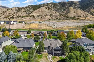 1211 Grandview Dr, Providence, UT 84332 - Photo 8