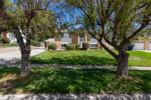 2870 N 900 E, North Ogden, UT 84414 - Photo 2