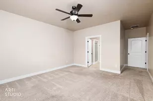 4432 S 785 W, Riverdale, UT 84405 - Photo 10