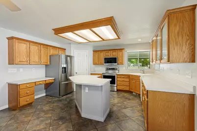2126 W Silver Tree Cir, Riverton, UT 84065 - Photo 14