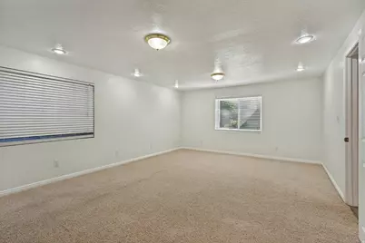 2126 W Silver Tree Cir, Riverton, UT 84065 - Photo 36