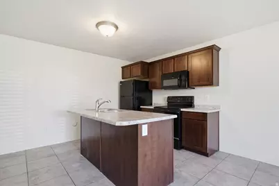 14414 S Oakfield Way W, Herriman, UT 84096 - Photo 4