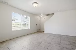 14414 S Oakfield Way W, Herriman, UT 84096 - Photo 2