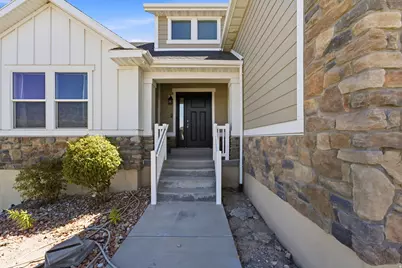 1478 S Mountain Ridge Dr, Saratoga Springs, UT 84045 - Photo 2