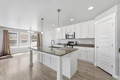1478 S Mountain Ridge Dr, Saratoga Springs, UT 84045 - Photo 8
