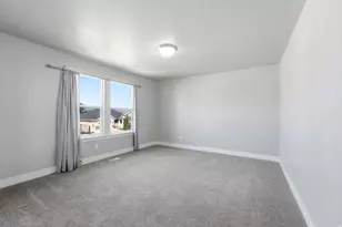 1478 S Mountain Ridge Dr, Saratoga Springs, UT 84045 - Photo 4