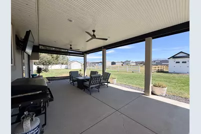 5648 S 6950 W, Hooper, UT 84315 - Photo 36