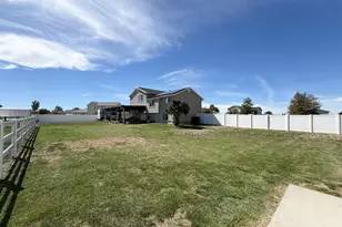 5648 S 6950 W, Hooper, UT 84315 - Photo 46