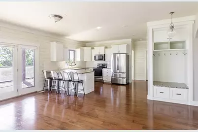 3422 S Peregrine Trl, Saratoga Springs, UT 84045 - Photo 10