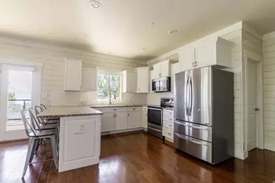 3422 S Peregrine Trl, Saratoga Springs, UT 84045 - Photo 12