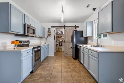 341 S Spanish Fields Dr, Spanish Fork, UT 84660 - Photo 14