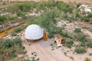 7650 E Sr 24 Giles Rd, Caineville, UT 84775 - Photo 16
