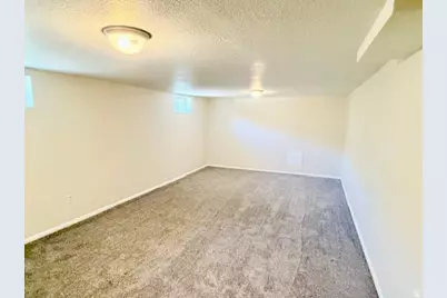 3205 S 4000 W, West Valley, UT 84120 - Photo 16