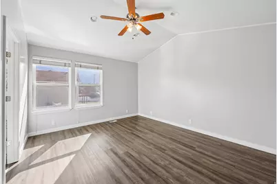 11385 S Abbotts Ln E, Sandy, UT 84070 - Photo 12