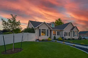 2508 S Goodnight Dr E, Springville, UT 84663 - Photo 2