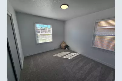 5342 S 2000 W, Roy, UT 84067 - Photo 8