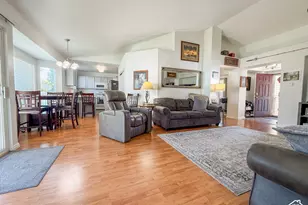 4040 W 5075 S, Roy, UT 84067 - Photo 4