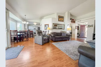 4040 W 5075 S, Roy, UT 84067 - Photo 4