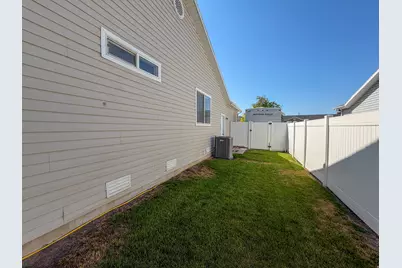 4040 W 5075 S, Roy, UT 84067 - Photo 28