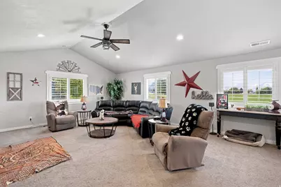210 W 100 N, Fielding, UT 84311 - Photo 4