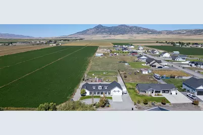 210 W 100 N, Fielding, UT 84311 - Photo 34