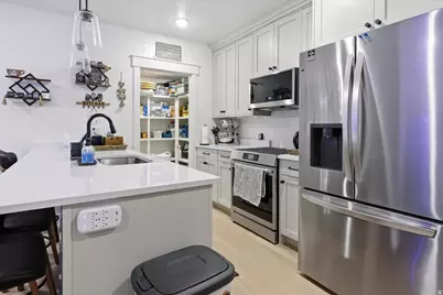 350 N Amber Ln, Layton, UT 84041 - Photo 14