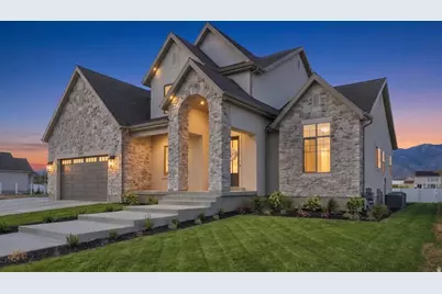 350 N Amber Ln, Layton, UT 84041 - Photo 2
