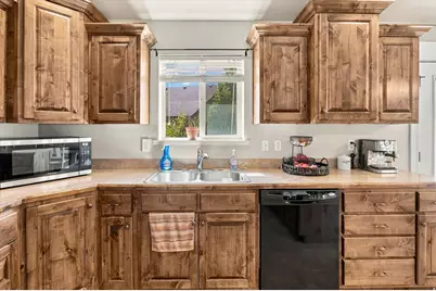 867 W 460 S, Tremonton, UT 84337 - Photo 12