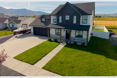 1430 W 3410 S, Nibley, UT 84321 - Photo 2