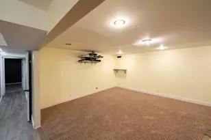 1436 W 4020 S, Taylorsville, UT 84123 - Photo 38