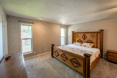 1436 W 4020 S, Taylorsville, UT 84123 - Photo 16