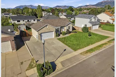 696 W 1960 N, Clinton, UT 84015 - Photo 40