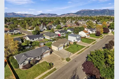 696 W 1960 N, Clinton, UT 84015 - Photo 36