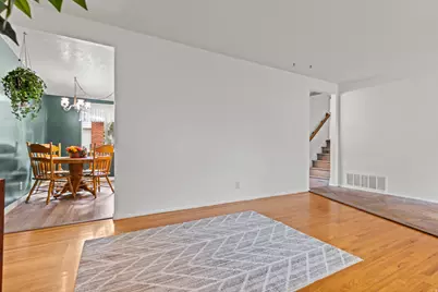 5822 S 2575 W, Roy, UT 84067 - Photo 8