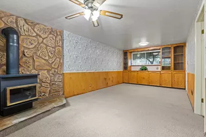 5822 S 2575 W, Roy, UT 84067 - Photo 18