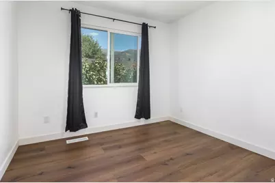 670 N 400 W, Kaysville, UT 84037 - Photo 10