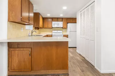 670 N 400 W, Kaysville, UT 84037 - Photo 6