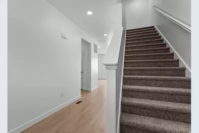 646 E Levengrove Dr #251, Lehi, UT 84048 - Photo 12
