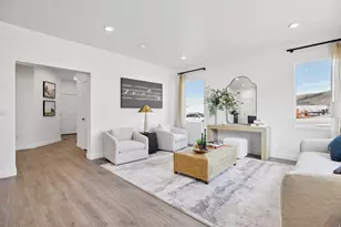 664 E Levengrove Dr, Lehi, UT 84048 - Photo 4
