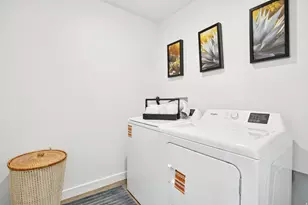 664 E Levengrove Dr, Lehi, UT 84048 - Photo 18
