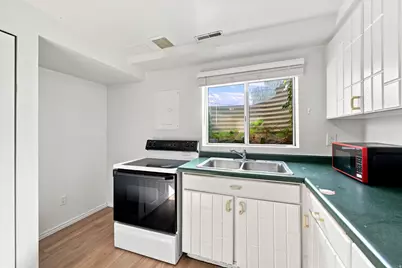 5535 S 3500 W, Taylorsville, UT 84129 - Photo 24