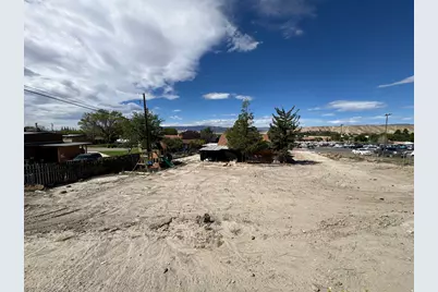390 N 700 E, Price, UT 84501 - Photo 32