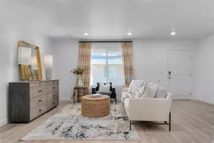 267 E 1235 N, Harrisville, UT 84404 - Photo 4