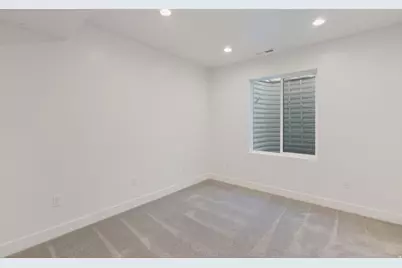 1924 W Oakridge Dr N, Lehi, UT 84048 - Photo 32