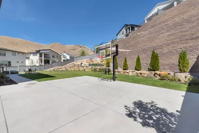 1924 W Oakridge Dr N, Lehi, UT 84048 - Photo 42